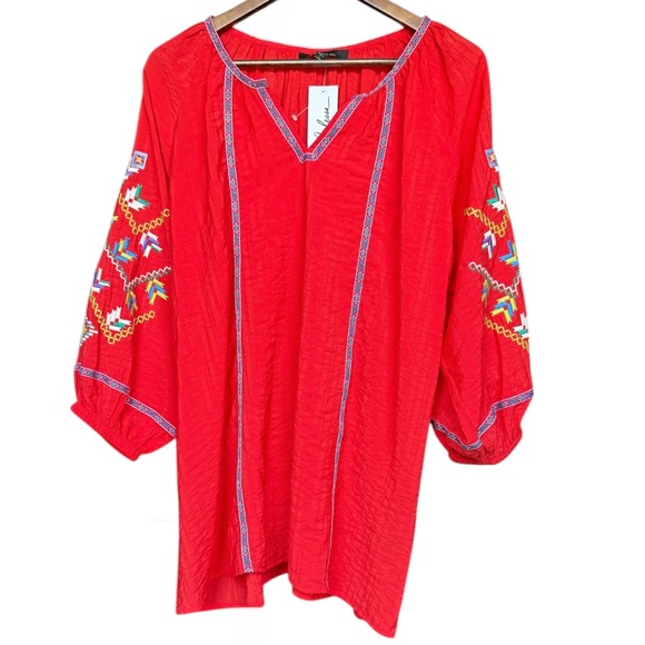 NWT Calessa Red Embroidered Blouse Sz 1X - Picture 2 of 6